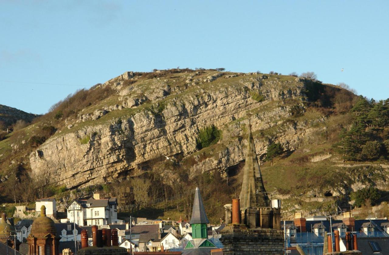 Cedar House, Formerly Shamrock House Llandudno Exterior photo